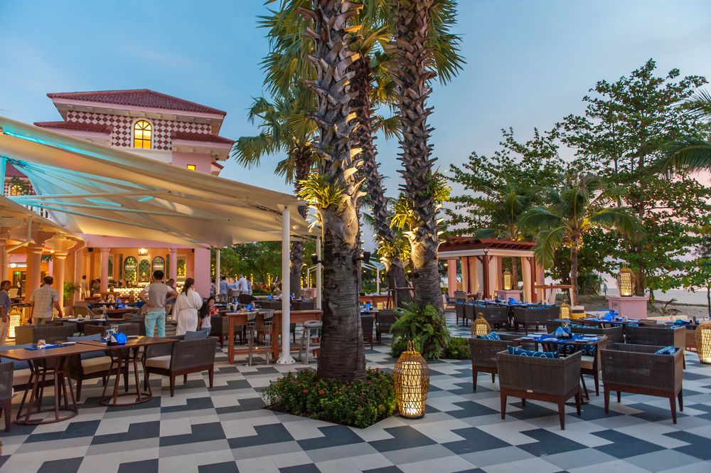 CENTARA GRAND BEACH RESORT PHUKET - 36