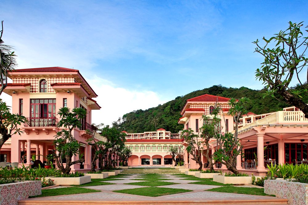 CENTARA GRAND BEACH RESORT PHUKET - 9