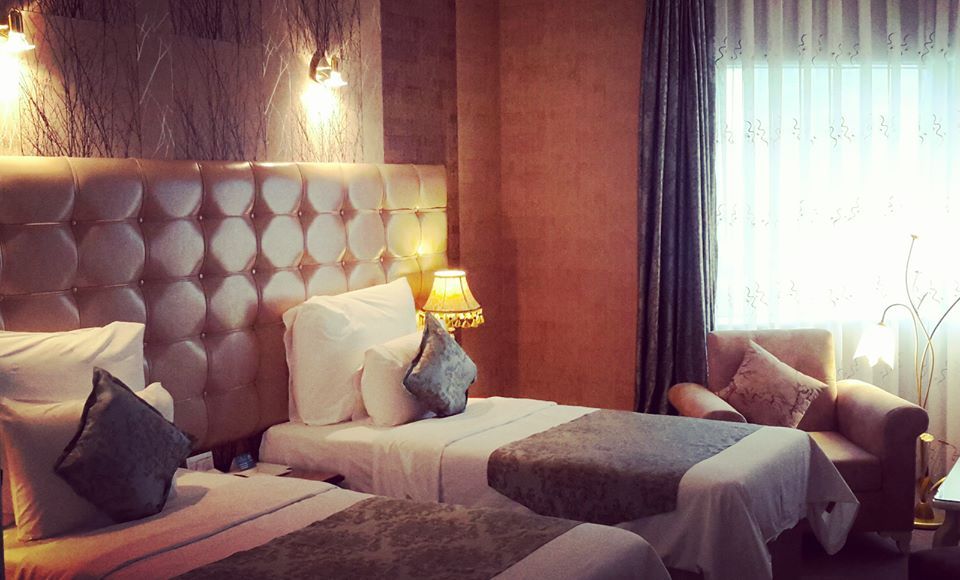 GRAND HOTEL EUROPE - 20