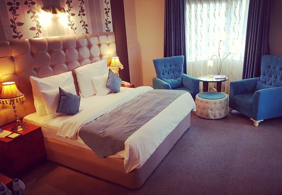 GRAND HOTEL EUROPE - 24