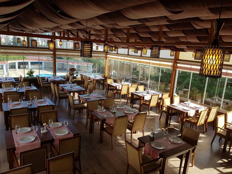 GRAND HOTEL EUROPE - 9