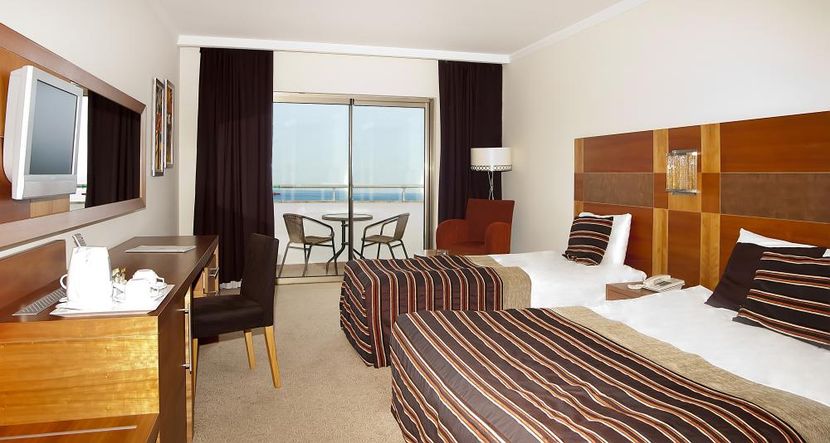 Sunland Resort Hotel - 1