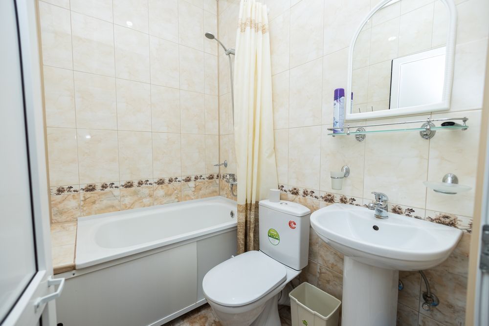 ЛЕТО (ул. Аэрофлотская, 15), гостевой дом - 45