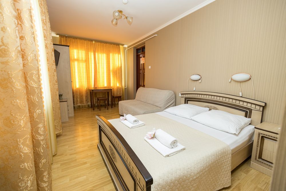 ЛЕТО (ул. Аэрофлотская, 15), гостевой дом - 41