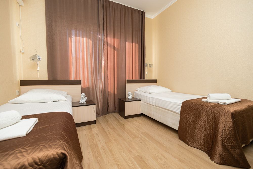 ЛЕТО (ул. Аэрофлотская, 15), гостевой дом - 19