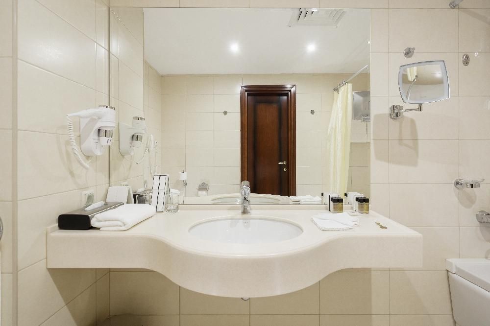 ЗВЕЗДНЫЙ ОТЕЛЬ WELLNESS & SPA - 86