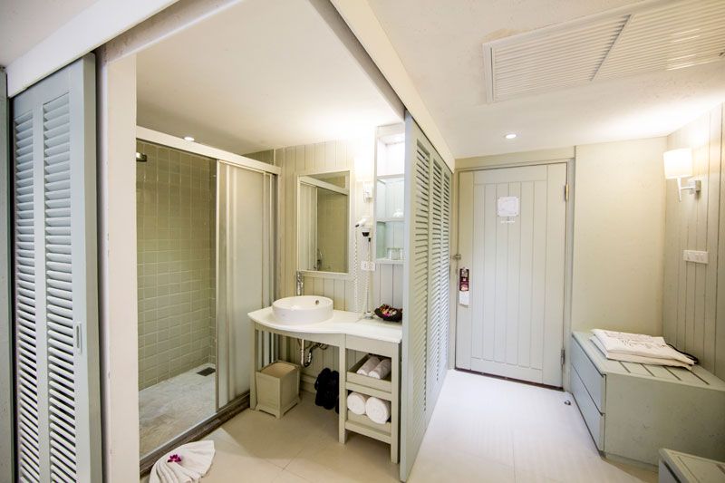 KATATHANI PHUKET BEACH RESORT - 57