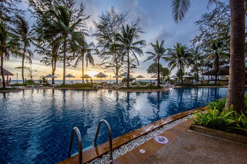 KATATHANI PHUKET BEACH RESORT - 8