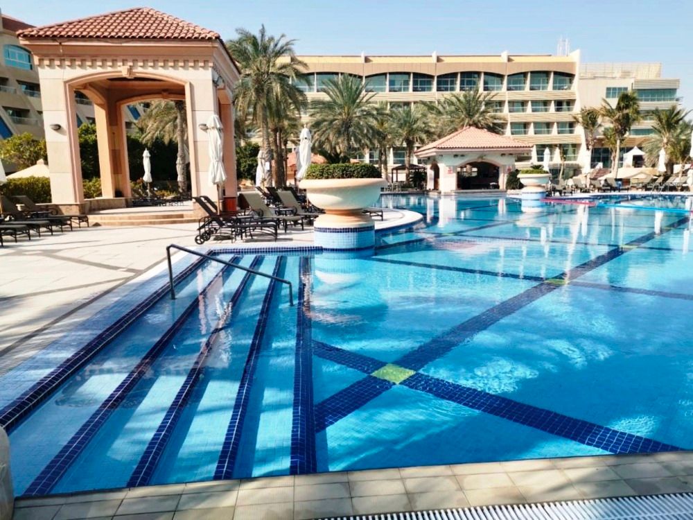 AL RAHA BEACH RESORT & SPA - 10