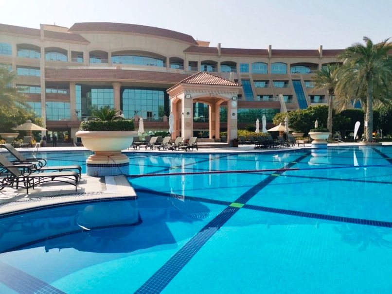 AL RAHA BEACH RESORT & SPA - 4