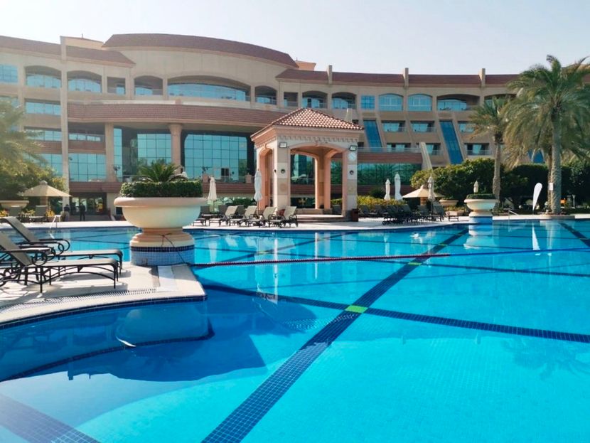 AL RAHA BEACH RESORT & SPA - 4
