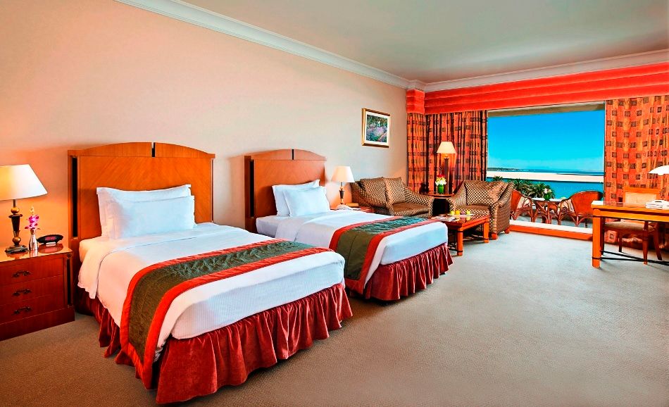 AL RAHA BEACH RESORT & SPA - 35