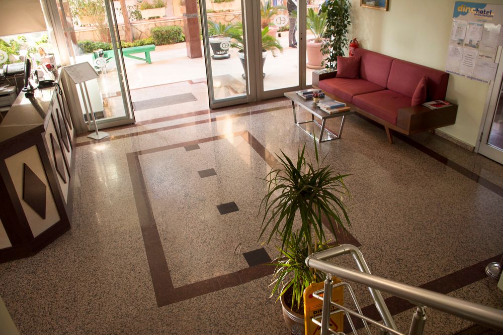 Lara Dinc Hotel - 16