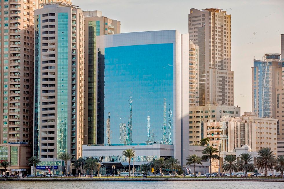 CORNICHE HOTEL SHARJAH (ex. HILTON SHARJAH) - 1