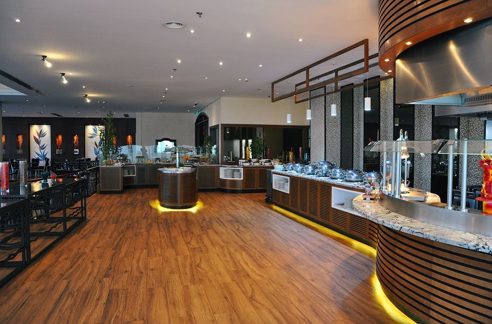 CORNICHE HOTEL SHARJAH (ex. HILTON SHARJAH) - 12