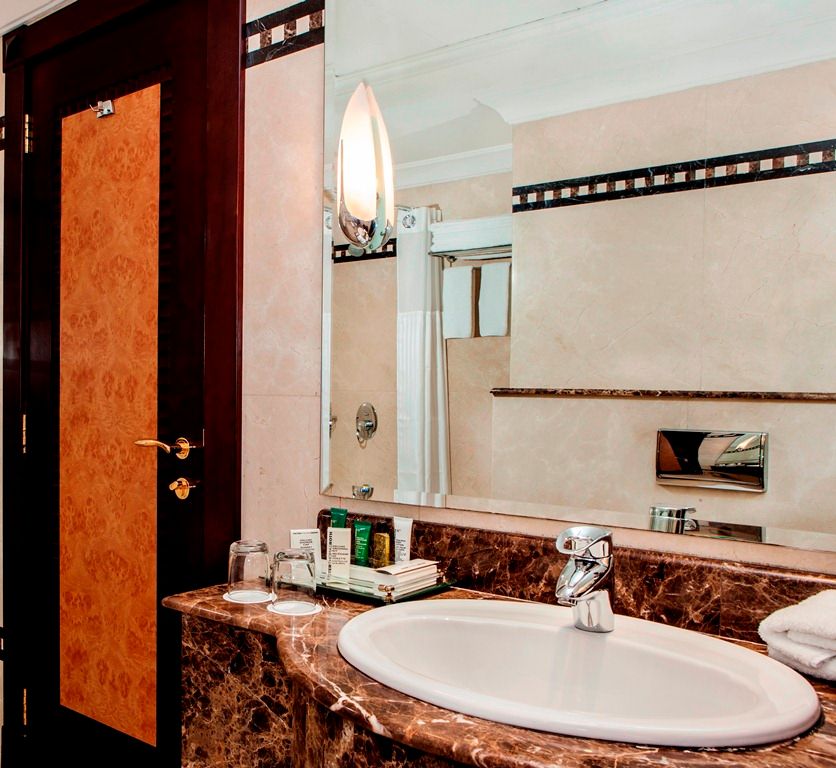 CORNICHE HOTEL SHARJAH (ex. HILTON SHARJAH) - 34