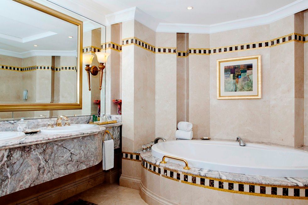 CORNICHE HOTEL SHARJAH (ex. HILTON SHARJAH) - 30