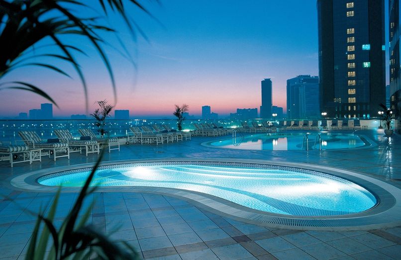 CORNICHE HOTEL SHARJAH (ex. HILTON SHARJAH) - 4