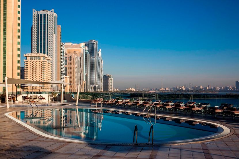 CORNICHE HOTEL SHARJAH (ex. HILTON SHARJAH) - 3