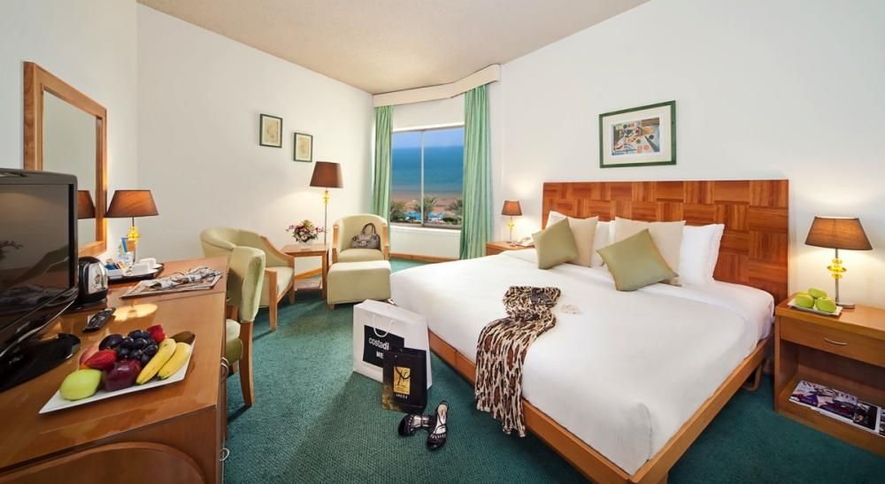 BM BEACH HOTEL (ex. BEACH HOTEL BY BIN MAJID) - 18