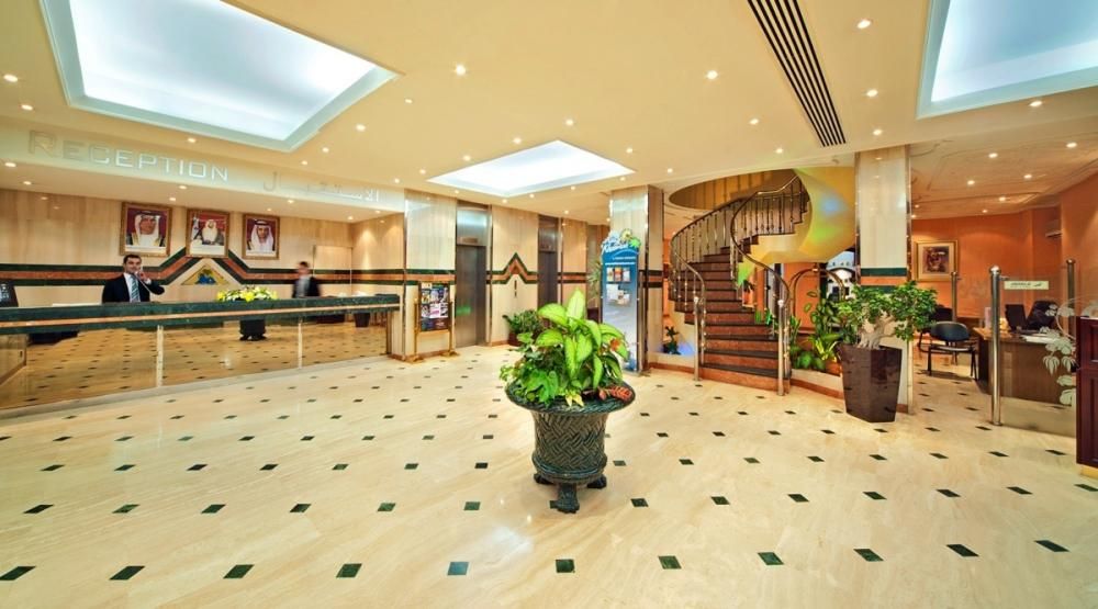 BM BEACH HOTEL (ex. BEACH HOTEL BY BIN MAJID) - 4