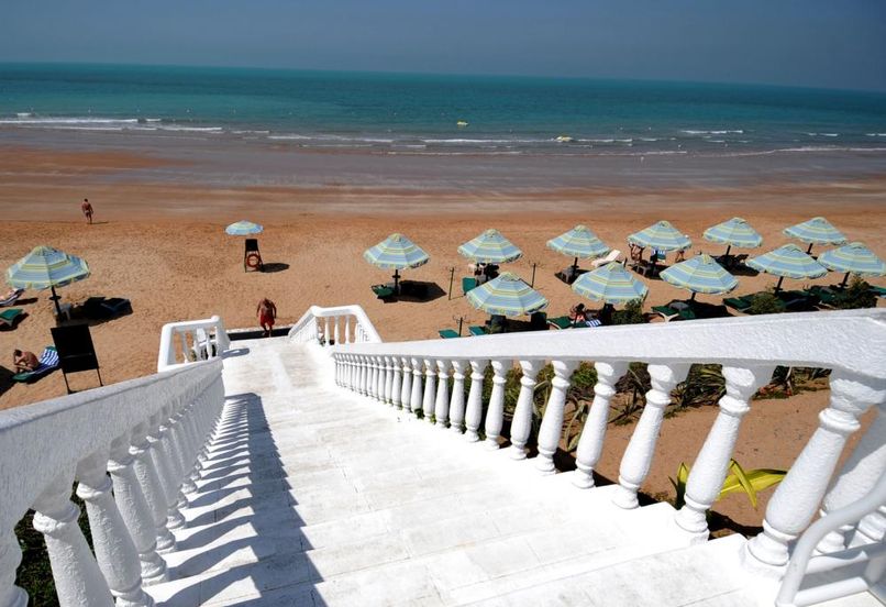 BM BEACH HOTEL (ex. BEACH HOTEL BY BIN MAJID) - 2