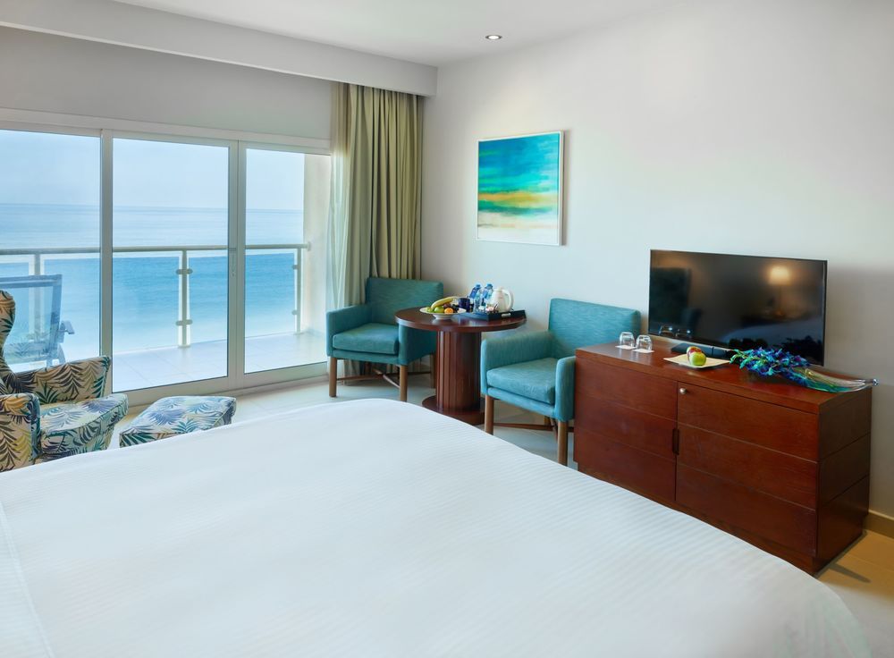 RADISSON BLU FUJAIRAH RESORT - 41