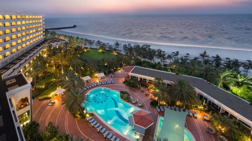 DUSIT AJMAN RESORT (ex. AJMAN HOTEL) - 2