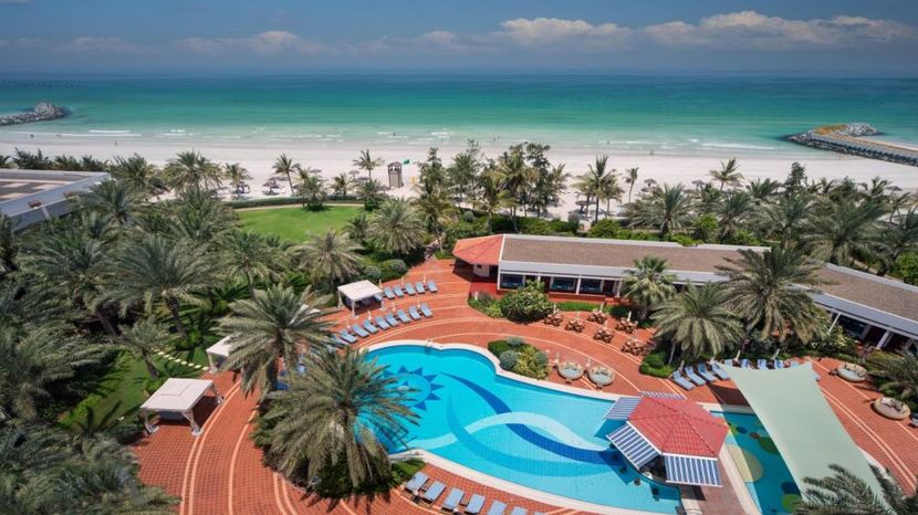 DUSIT AJMAN RESORT (ex. AJMAN HOTEL) - 1