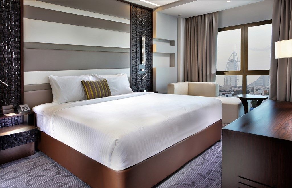 METROPOLITAN HOTEL DUBAI - 65