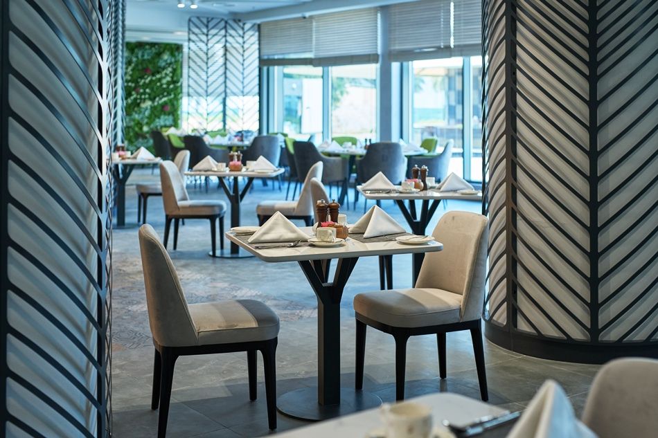 HOTEL HOLIDAY INTERNATIONAL SHARJAH - 16