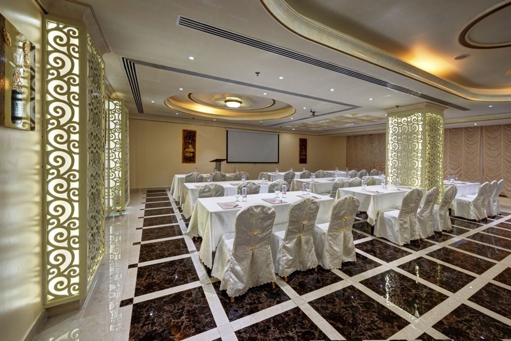 SAHARA BEACH RESORT & SPA (ex. ROYAL BEACH RESORT & SPA) - 25