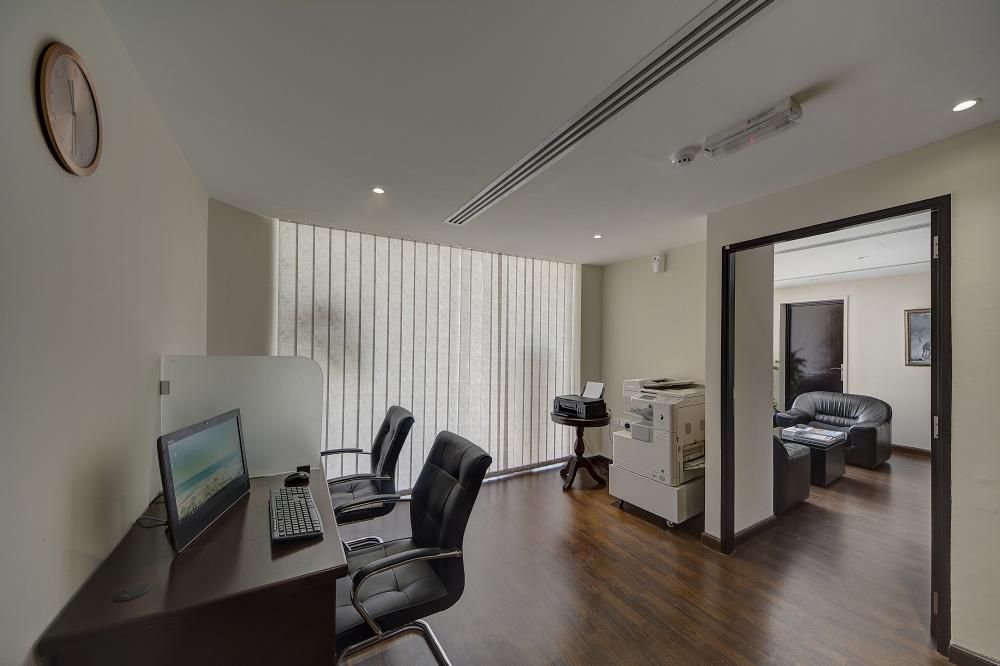 AJMAN BEACH HOTEL - 8