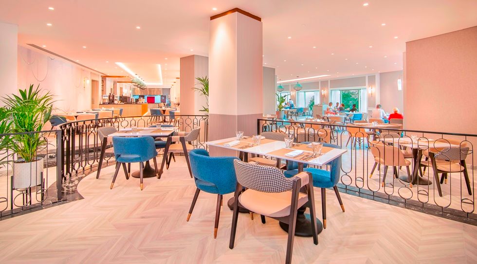 SHERATON ABU DHABI HOTEL & RESORT - 19