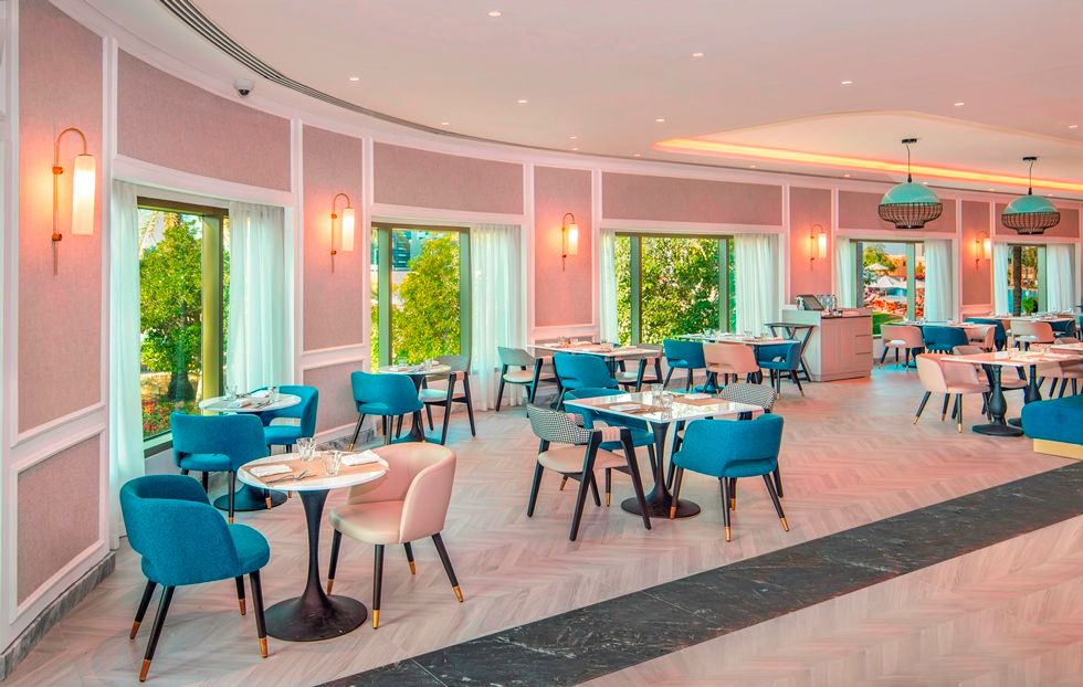 SHERATON ABU DHABI HOTEL & RESORT - 13