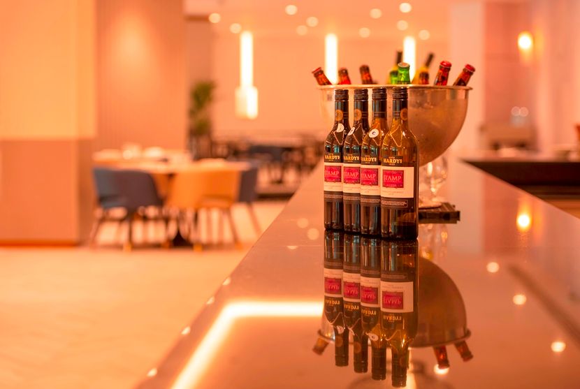 SHERATON ABU DHABI HOTEL & RESORT - 4