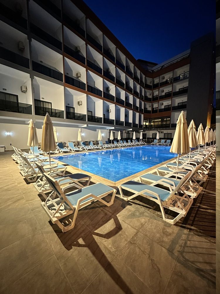 Side Golden Rock Hotel (only adults 16+) - 10