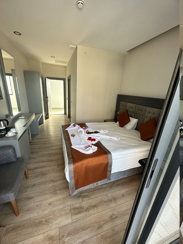 Side Golden Rock Hotel (only adults 16+) - 15