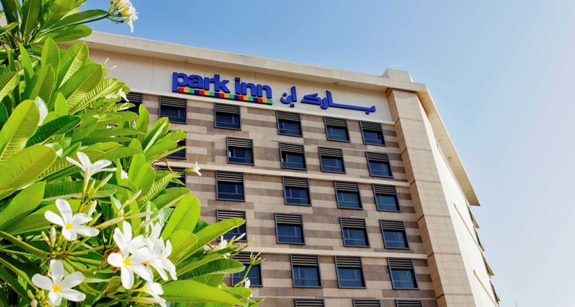 YAS PLAZA BAY BY IHG (ex. PARK INN BY RADISSON ABU DHABI YAS ISLAND) - 4