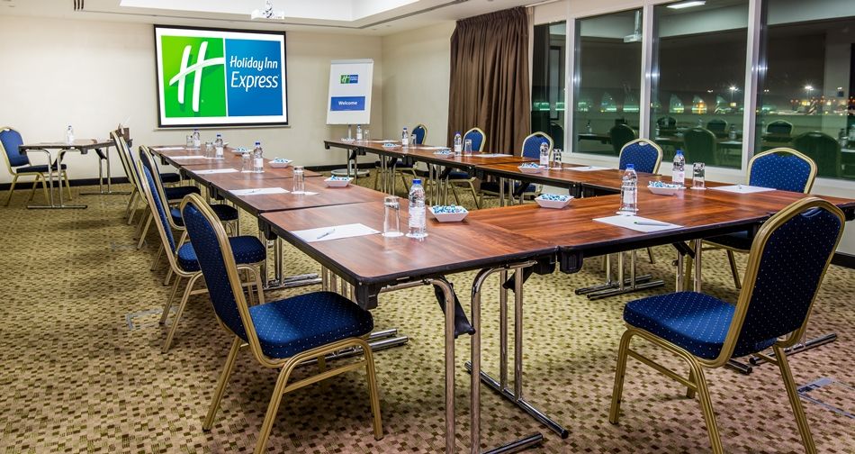 HOLIDAY INN EXPRESS, DUBAI AIRPORT - 7