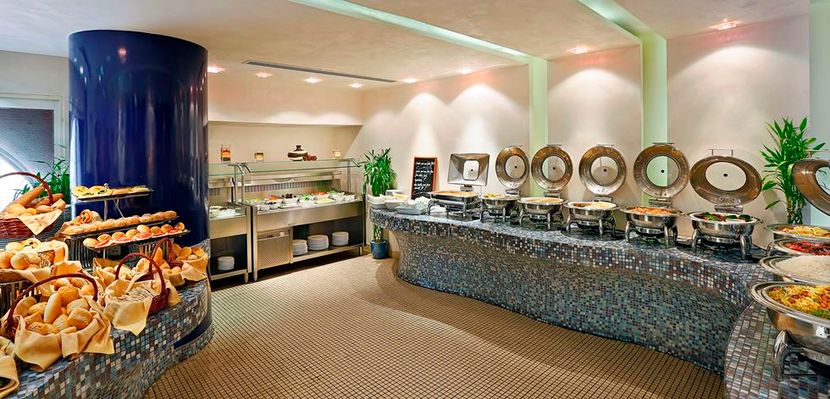 CITY SEASONS AL HAMRA ABU DHABI - 4