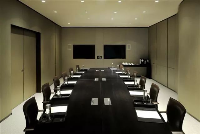 ARMANI HOTEL DUBAI - 39