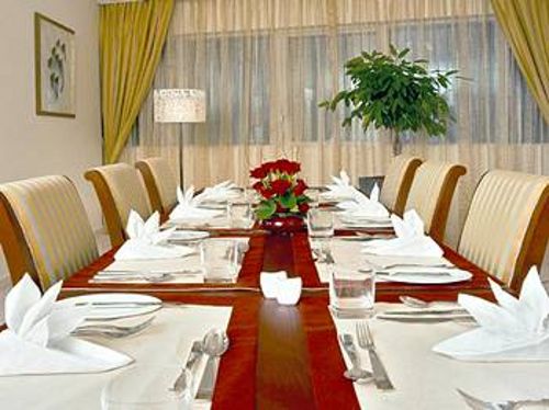 TAMANI HOTEL - 4