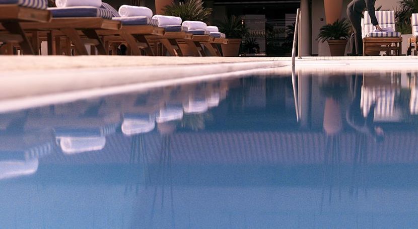 HYATT REGENCY - 4