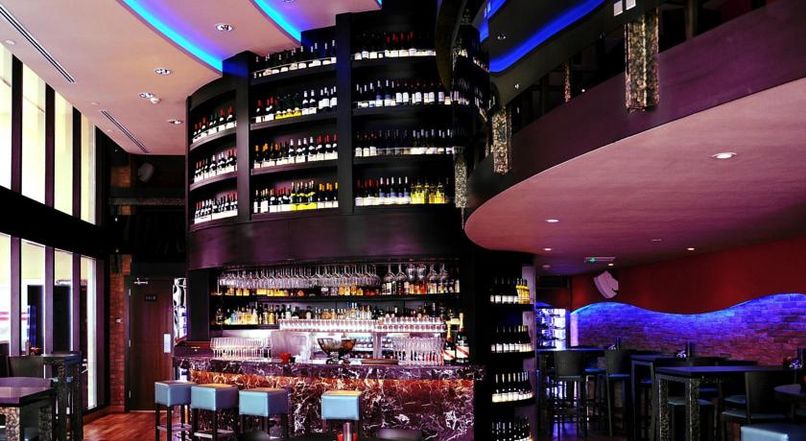 RAMADA DOWNTOWN ABU DHABI HOTEL - 2