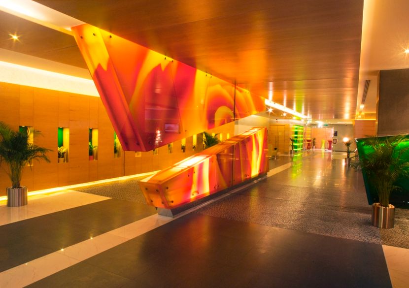 AL KHOORY EXECUTIVE HOTEL - AL BADA LLC - 2