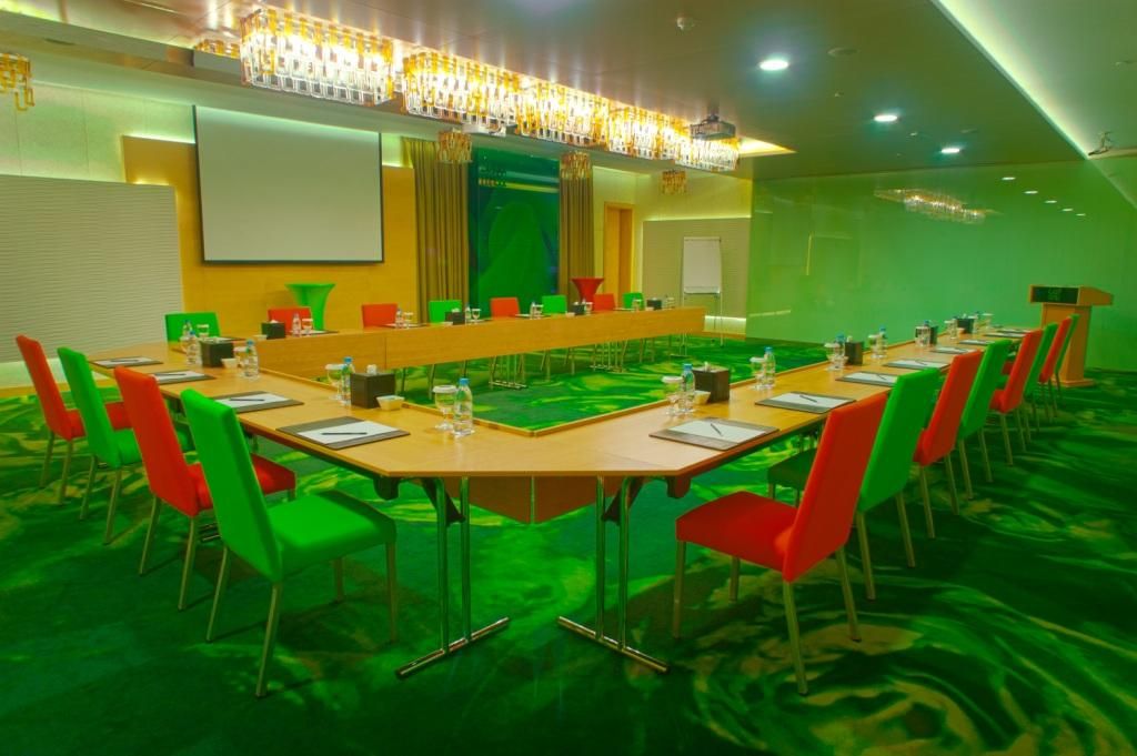 AL KHOORY EXECUTIVE HOTEL - AL BADA LLC - 6