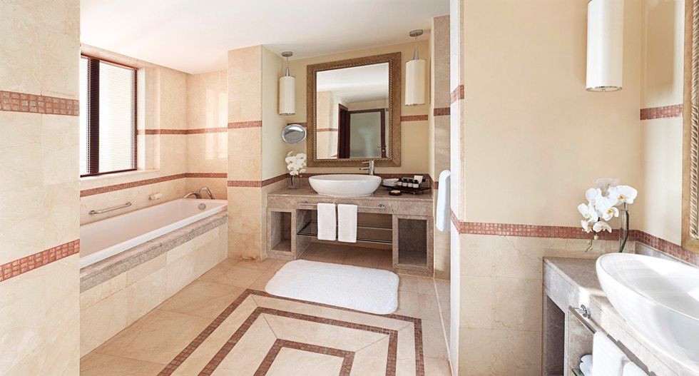 FAIRMONT THE PALM - 70