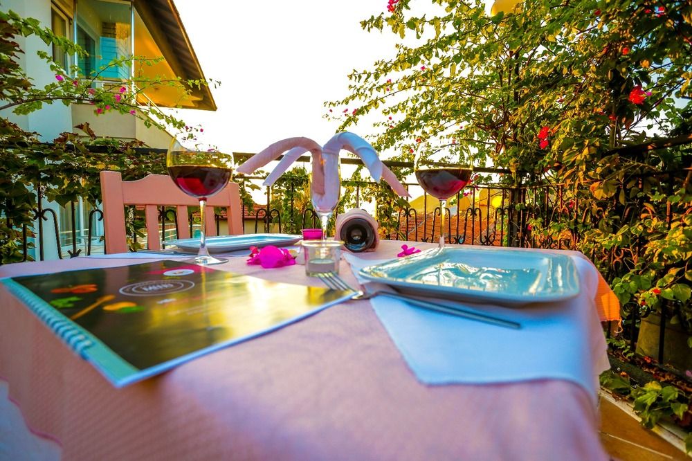 Villa Sonata Hotel - 16