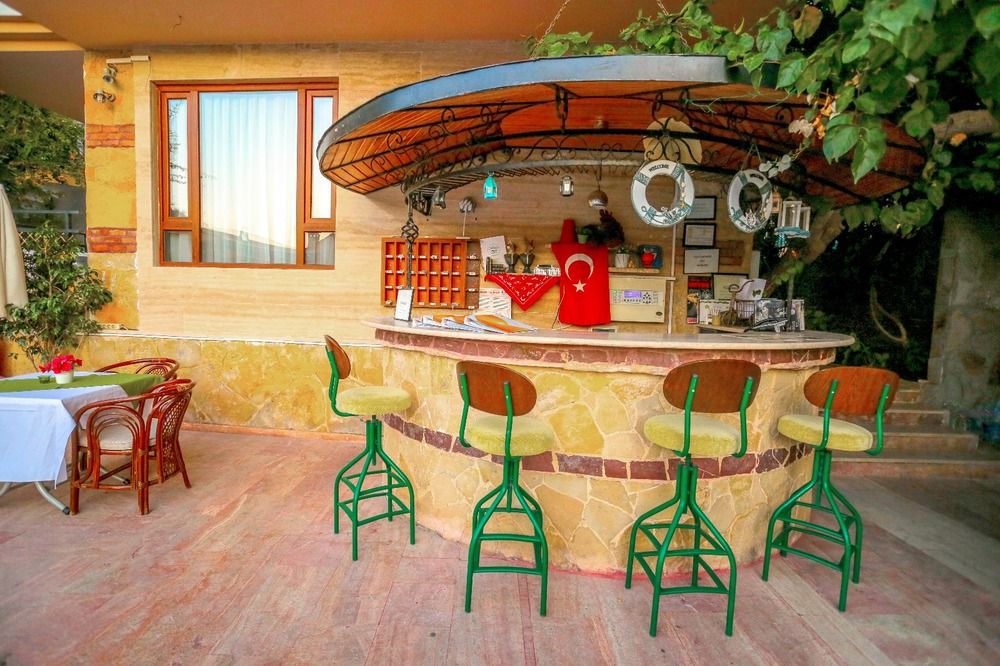 Villa Sonata Hotel - 11